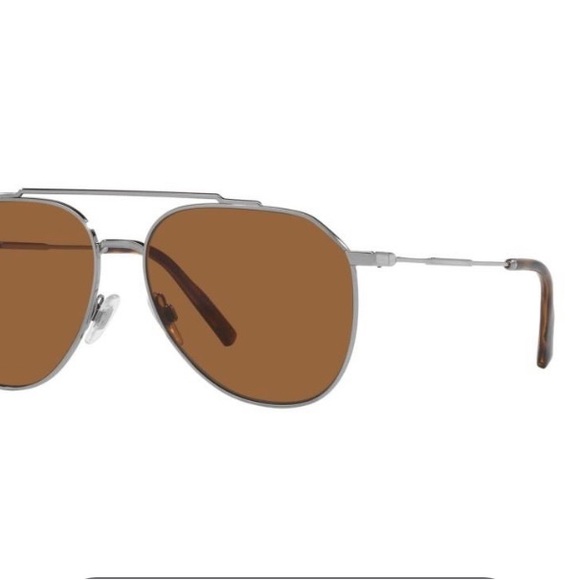 NWOT Dolce and Gabbana Sunglasses/ case included - Picture 3 of 6